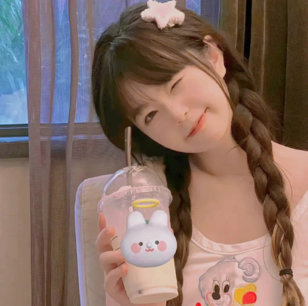 拜托了,花戎少女